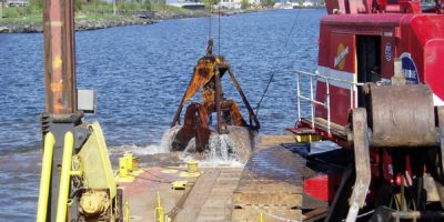 Marine Tech's Clamshell Dredge at Work in the Great Lakes